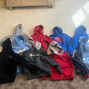Sweatshirt Bundle size 7